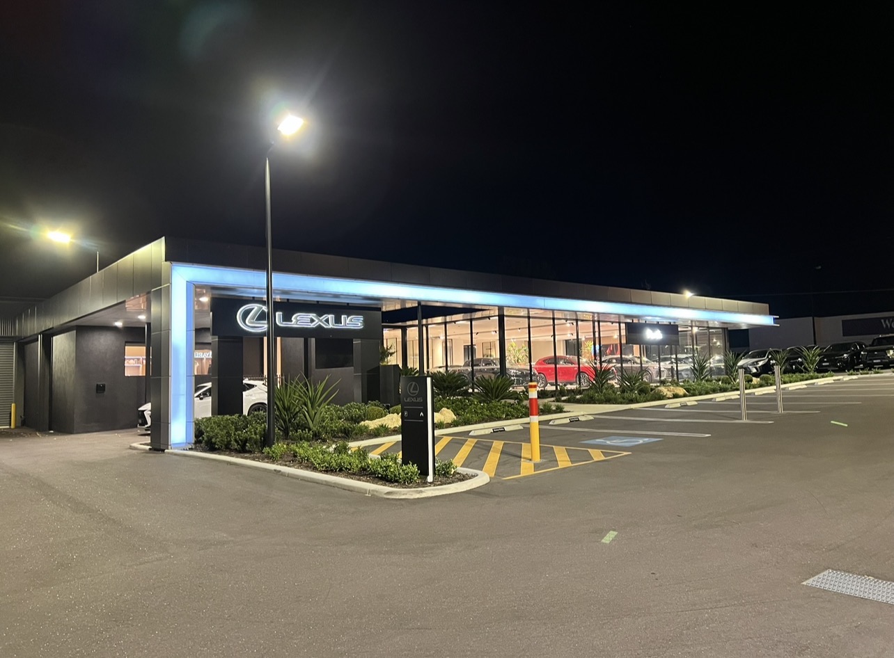 Lexus dealership exterior lighting